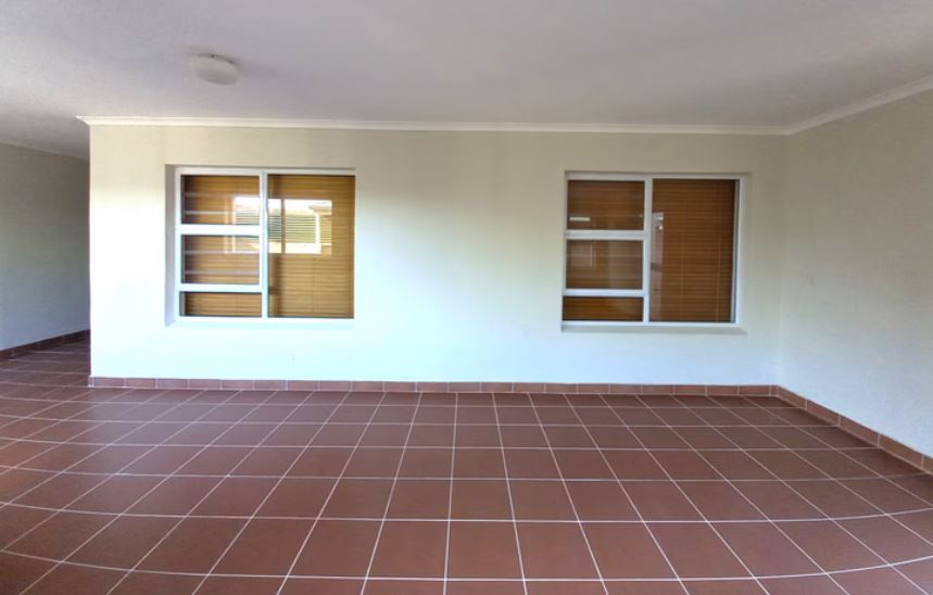 3 Bedroom Property for Sale in Jeffreys Bay Central Eastern Cape